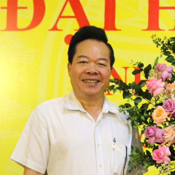 Ông Nguyễn Quốc Hùng