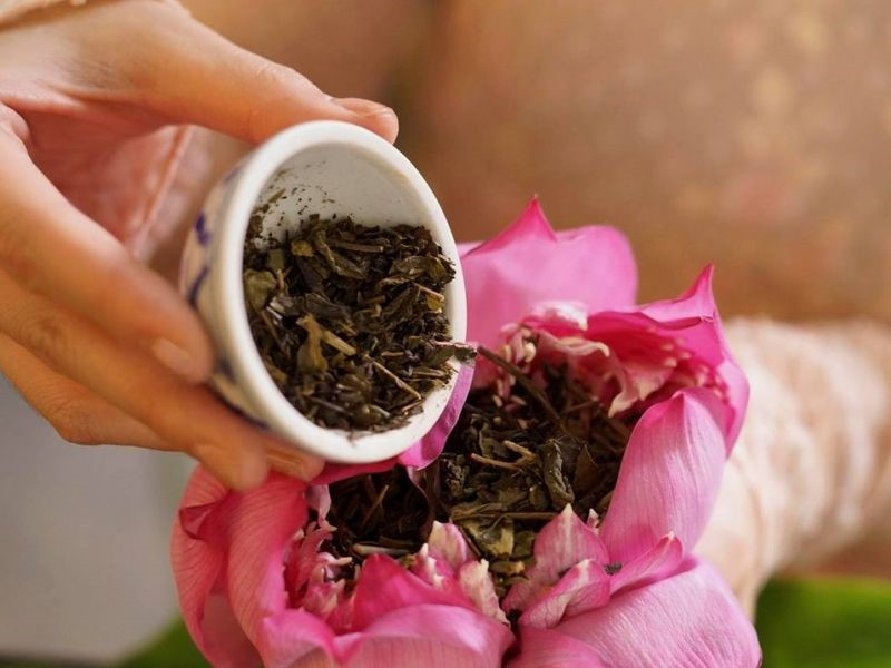 Dệt hương cho Trà