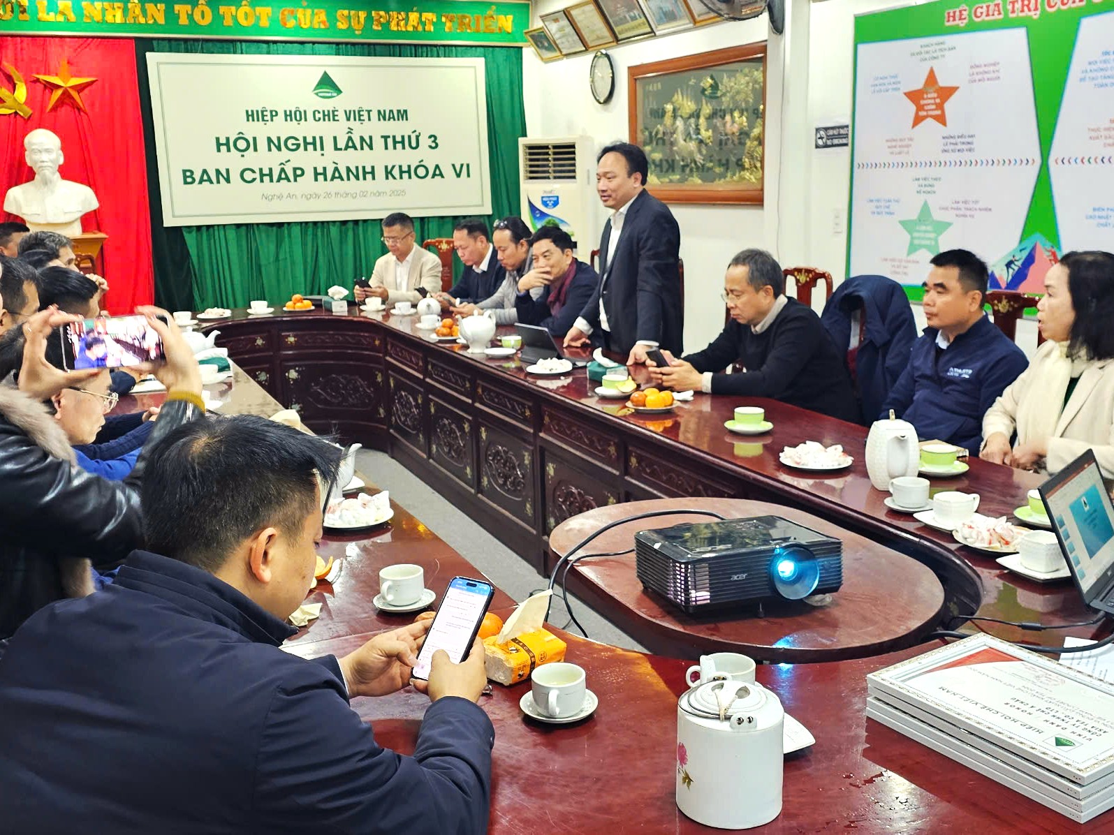 Hội nghị lần thứ 3 Ban chấp hành khóa VI Hiệp hội Chè Việt Nam: Tìm hướng đi mới cho ngành chè